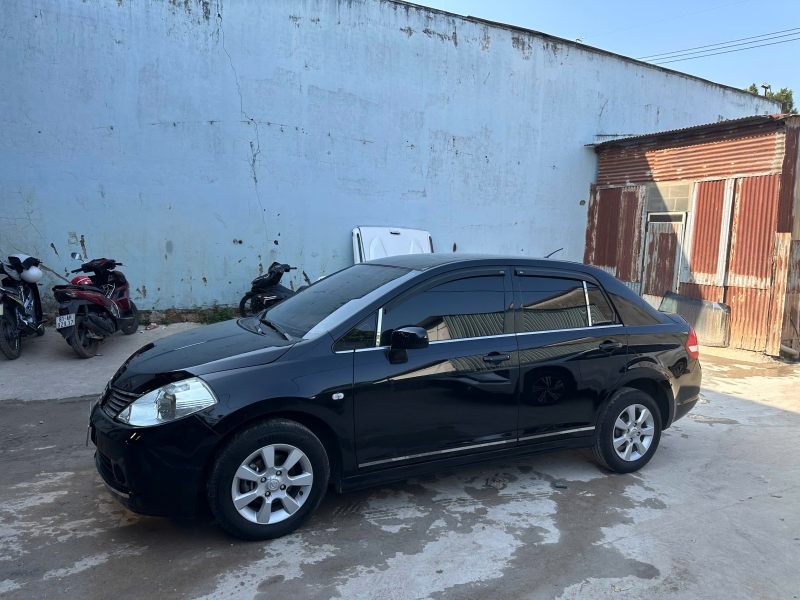 Bán Nissan Tiida Nhật 2006