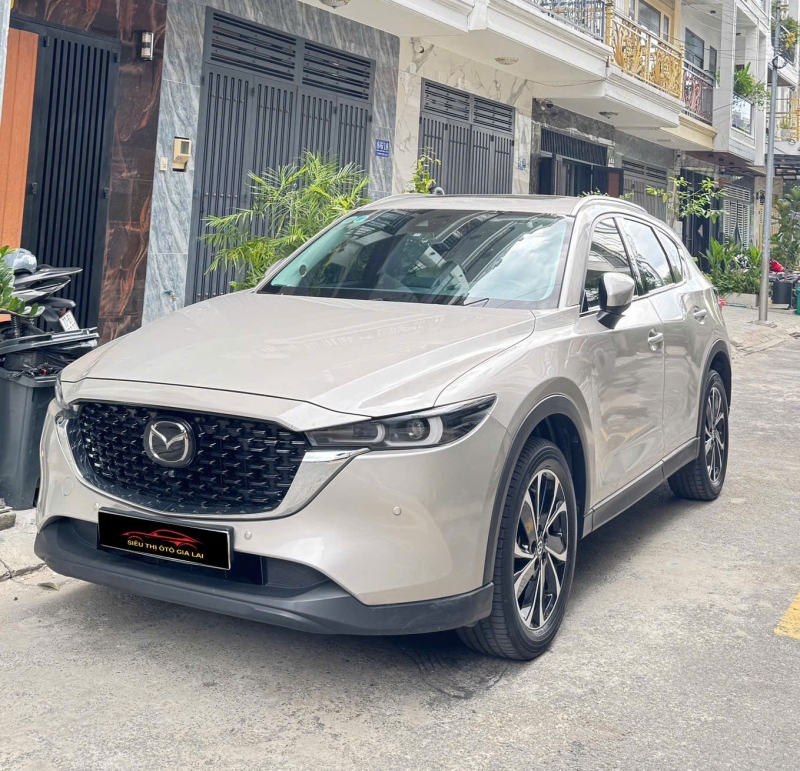 Xe Mazda CX5 Premium 2.0 AT 2024