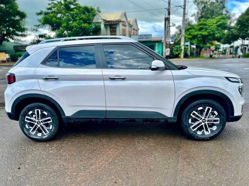 BÁN HYUNDAI VENUE 2024 – BẢN PREMIUM